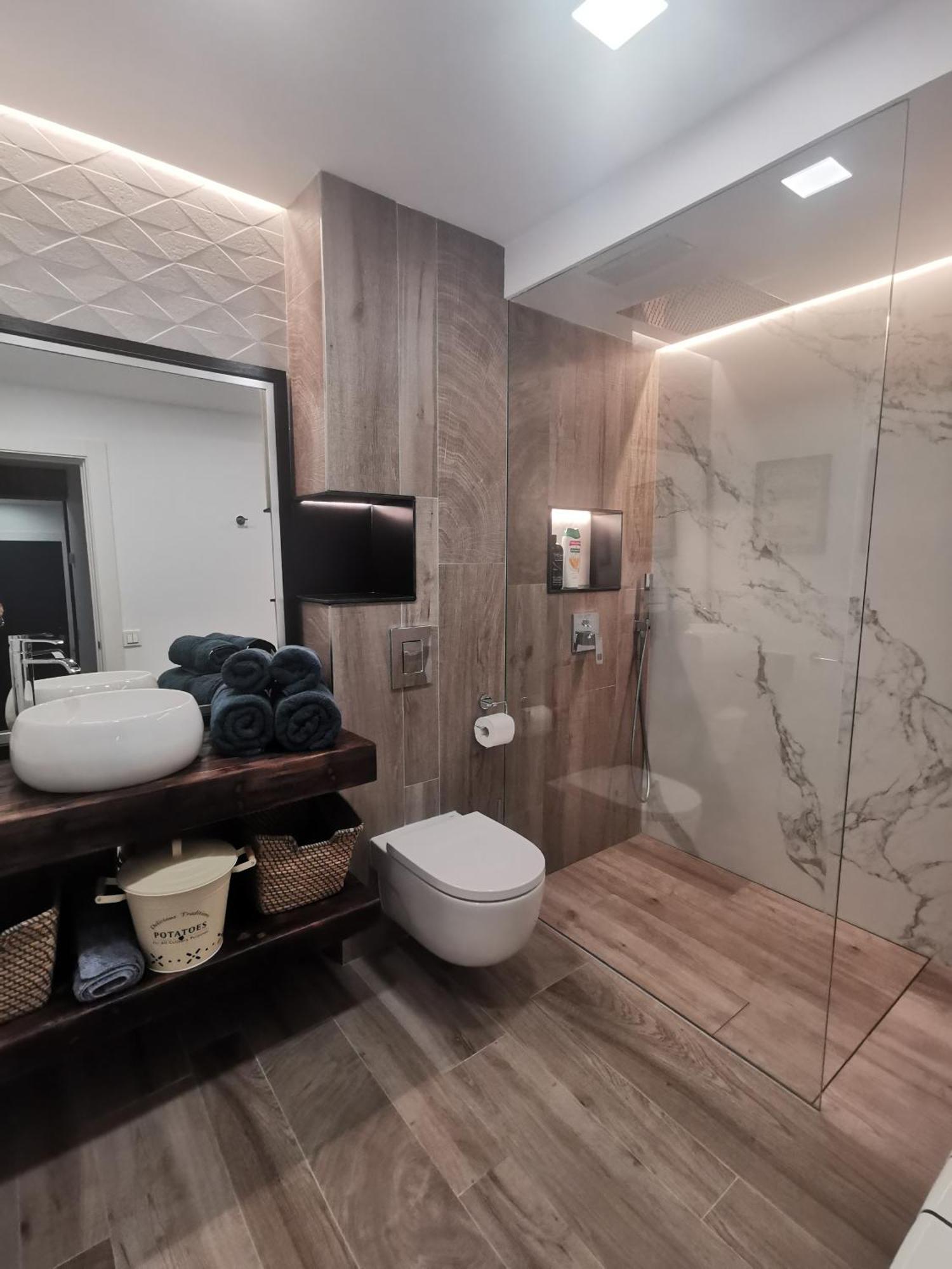 Oroel Apartment ฮากา ภายนอก รูปภาพ