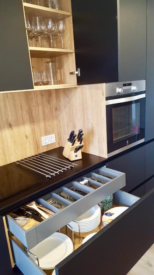 Oroel Apartment ฮากา ภายนอก รูปภาพ